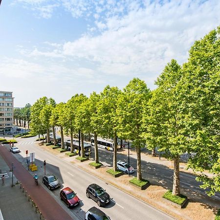 Classy Apartment In City Center With Large Balcony Гент Екстериор снимка